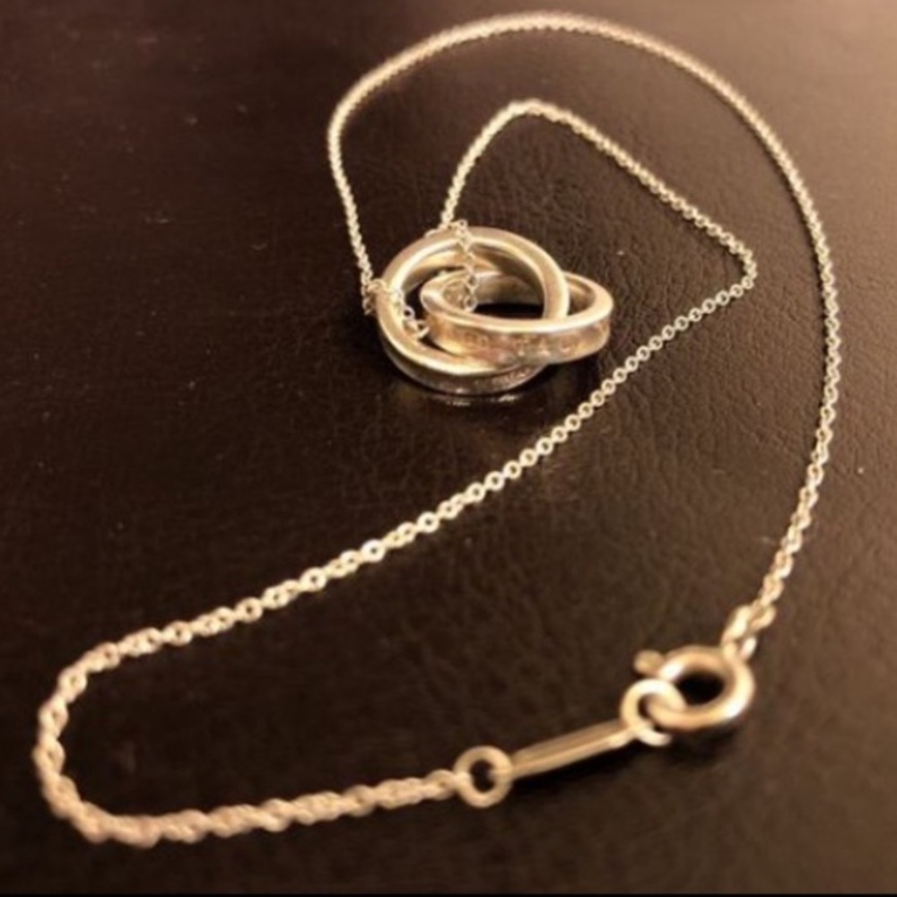 Tiffany & Co. Interlocking Circles Necklace - Picture 3 of 4